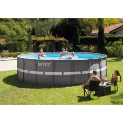 Intex Ultra Frame XTR Pool - 549 X 132 Cm - Met Zandfilterpomp En Accessoires 8 Intex Ultra Frame XTR Pool - 549 X 132 Cm - Met Zandfilterpomp En Accessoires -EXIT TOYS Winkel 26332 in use 1