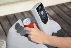 Bestway Lay-Z Spa Ibiza Airjet Opblaasbare Spa - 6 Persoons -EXIT TOYS Winkel lay z spa ibiza airjet opblaasbare spa 6 persoons 31 1